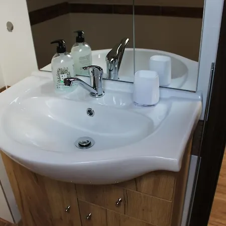 Rekreacny Dom Za Potokom *