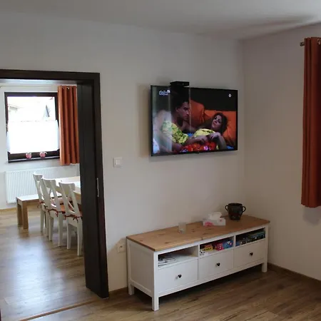 Rekreacny Dom Za Potokom Stredna Revuca