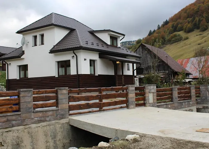 Dom wakacyjny Rekreacny Dom Za Potokom Stredná Revúca